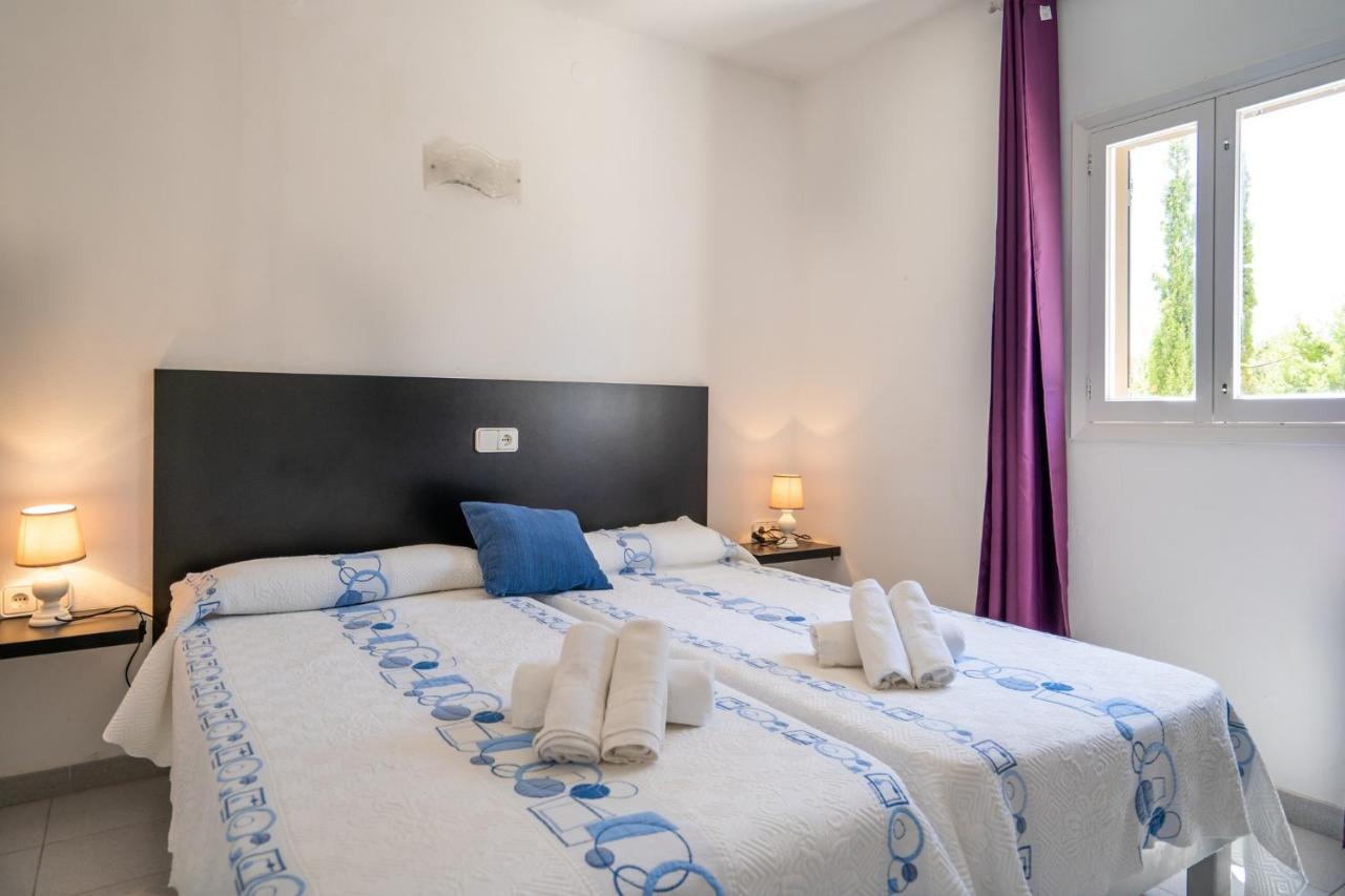 Вилла Bettina & Birgitta - Formentera Break Эс-Пужоль Экстерьер фото